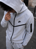 Nike Tech Fleece